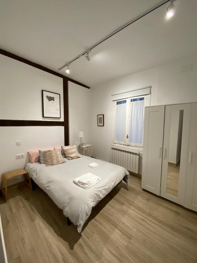 Opera-Suites Luxury La Boheme, In The Very Center Of Madrid. Zewnętrze zdjęcie