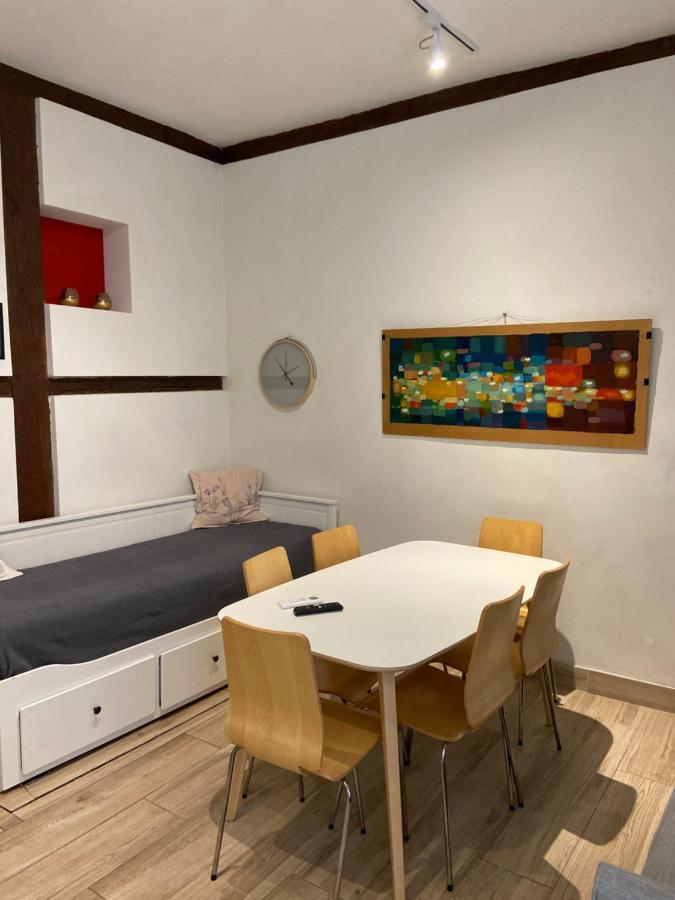 Opera-Suites Luxury La Boheme, In The Very Center Of Madrid. Zewnętrze zdjęcie
