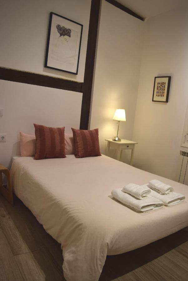 Opera-Suites Luxury La Boheme, In The Very Center Of Madrid. Zewnętrze zdjęcie
